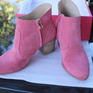 ESQUIVEL Dark Pink Jill Ankle Bootie Women's( size 9)